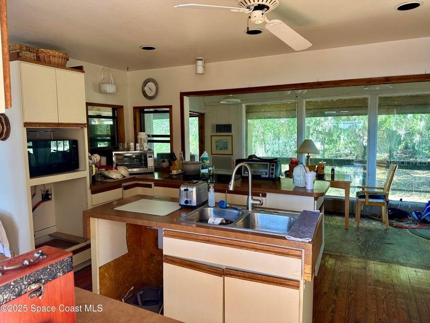 Image 16 of 31 For 505 Lakeview Avenue