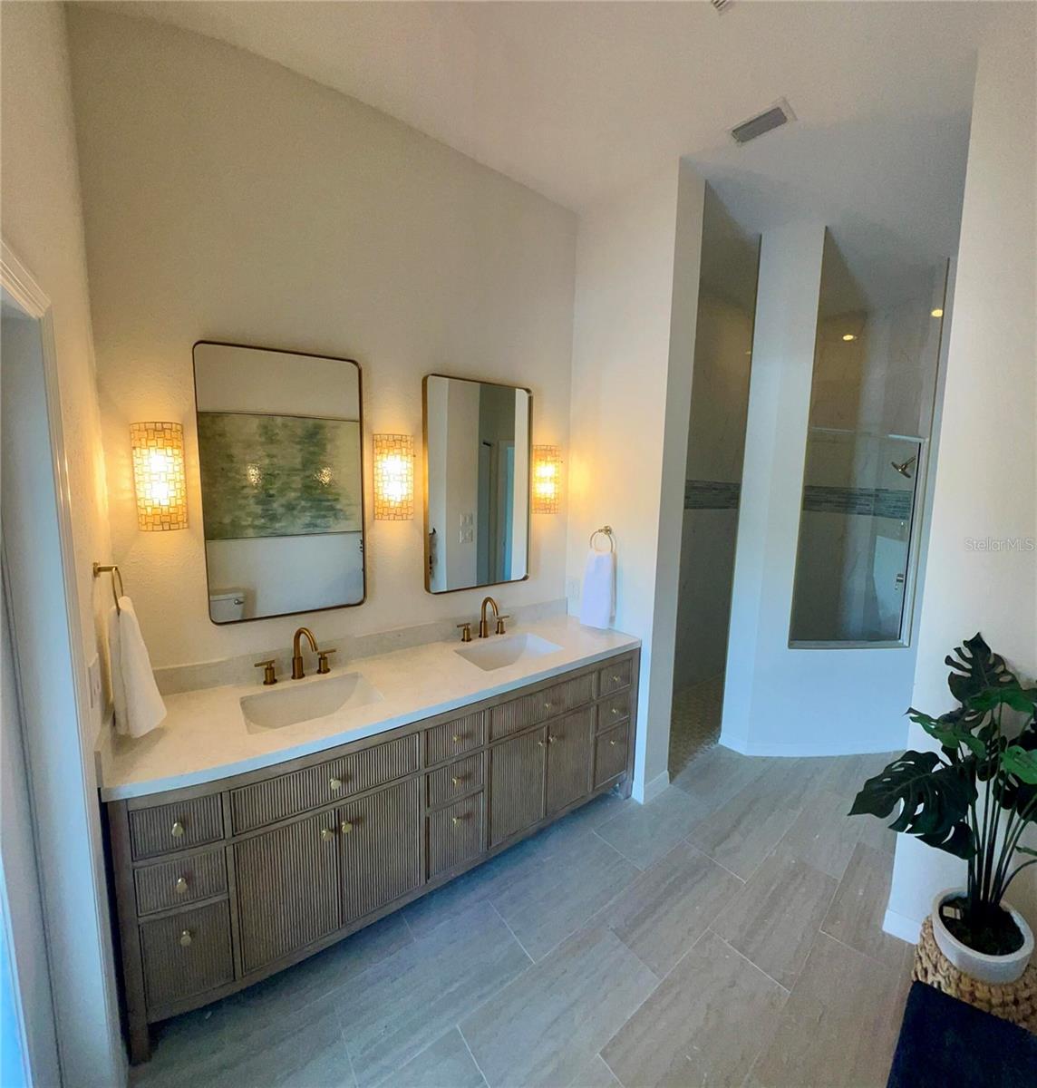 Image 21 of 24 For 608 Bittner Boulevard