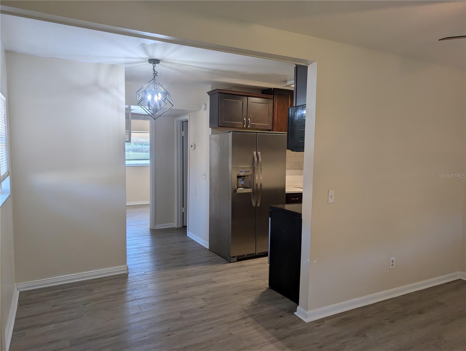 Image 6 of 17 For 8944 Temple Terrace Highway 8948