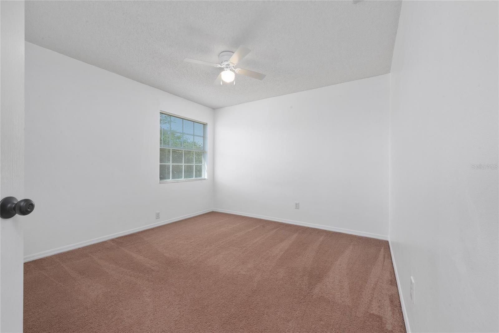 Image 20 of 36 For 5007 Bellthorn Drive
