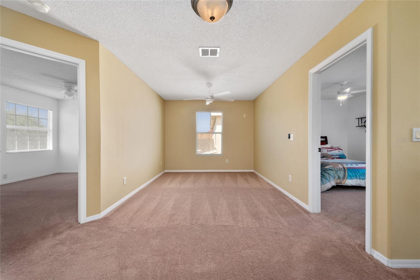 Image 26 of 36 For 5007 Bellthorn Drive