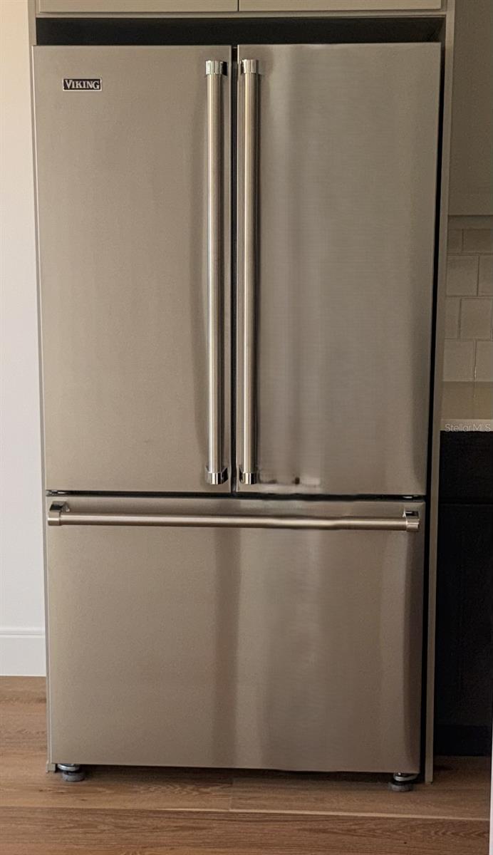 Image 42 of 43 For 6125 Village Edge Place