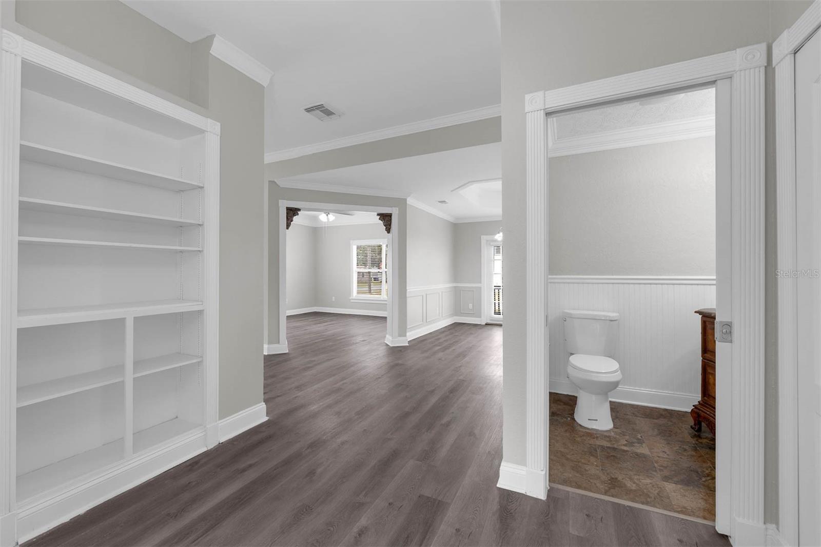 Image 11 of 42 For 803 Jersey Avenue