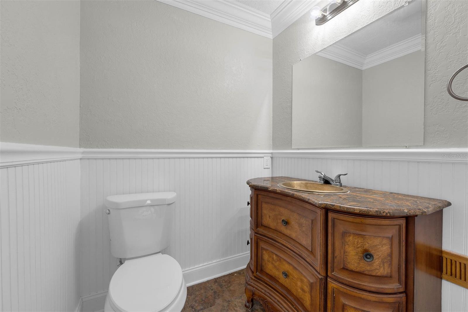 Image 12 of 42 For 803 Jersey Avenue