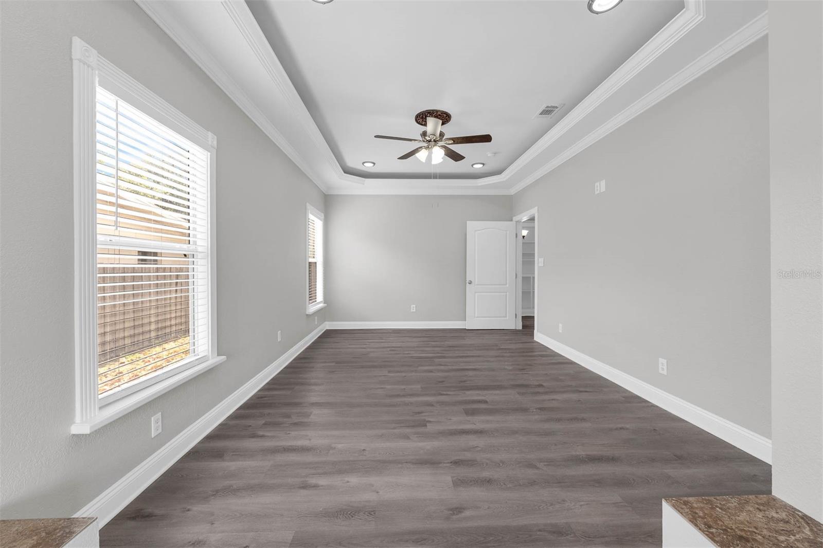 Image 22 of 42 For 803 Jersey Avenue