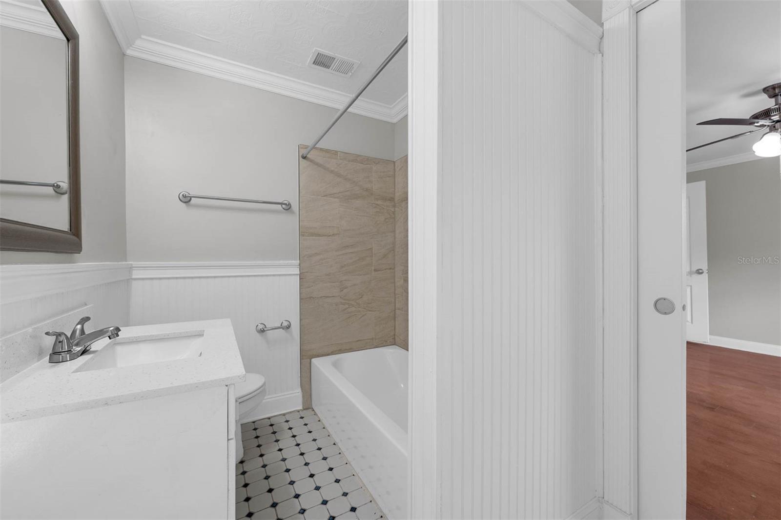 Image 30 of 42 For 803 Jersey Avenue