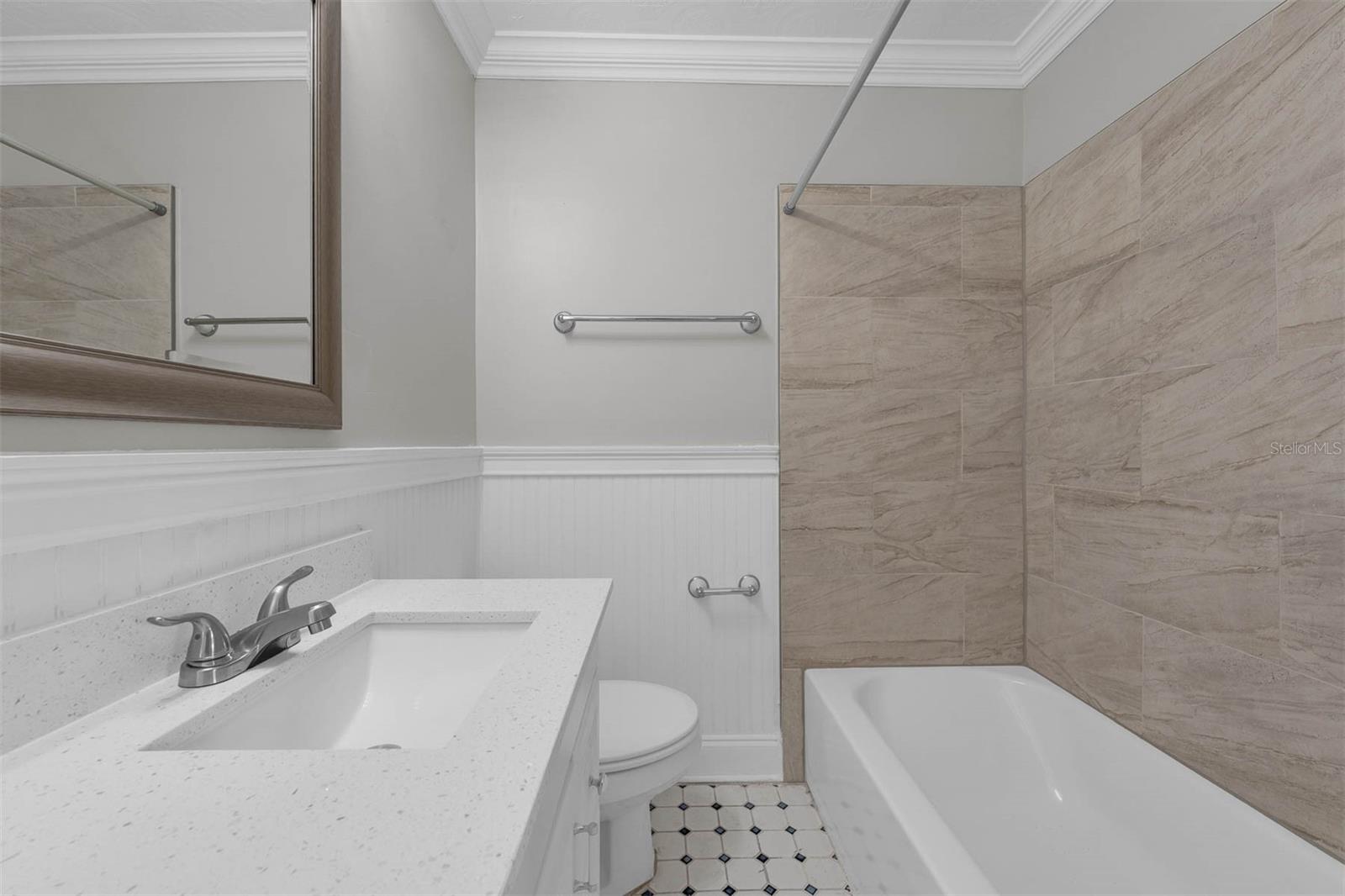 Image 31 of 42 For 803 Jersey Avenue