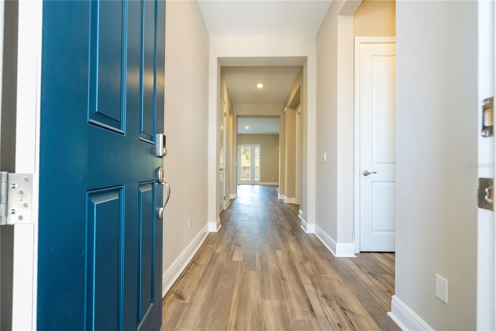 Image 10 of 66 For 16103 Silver Brook Way