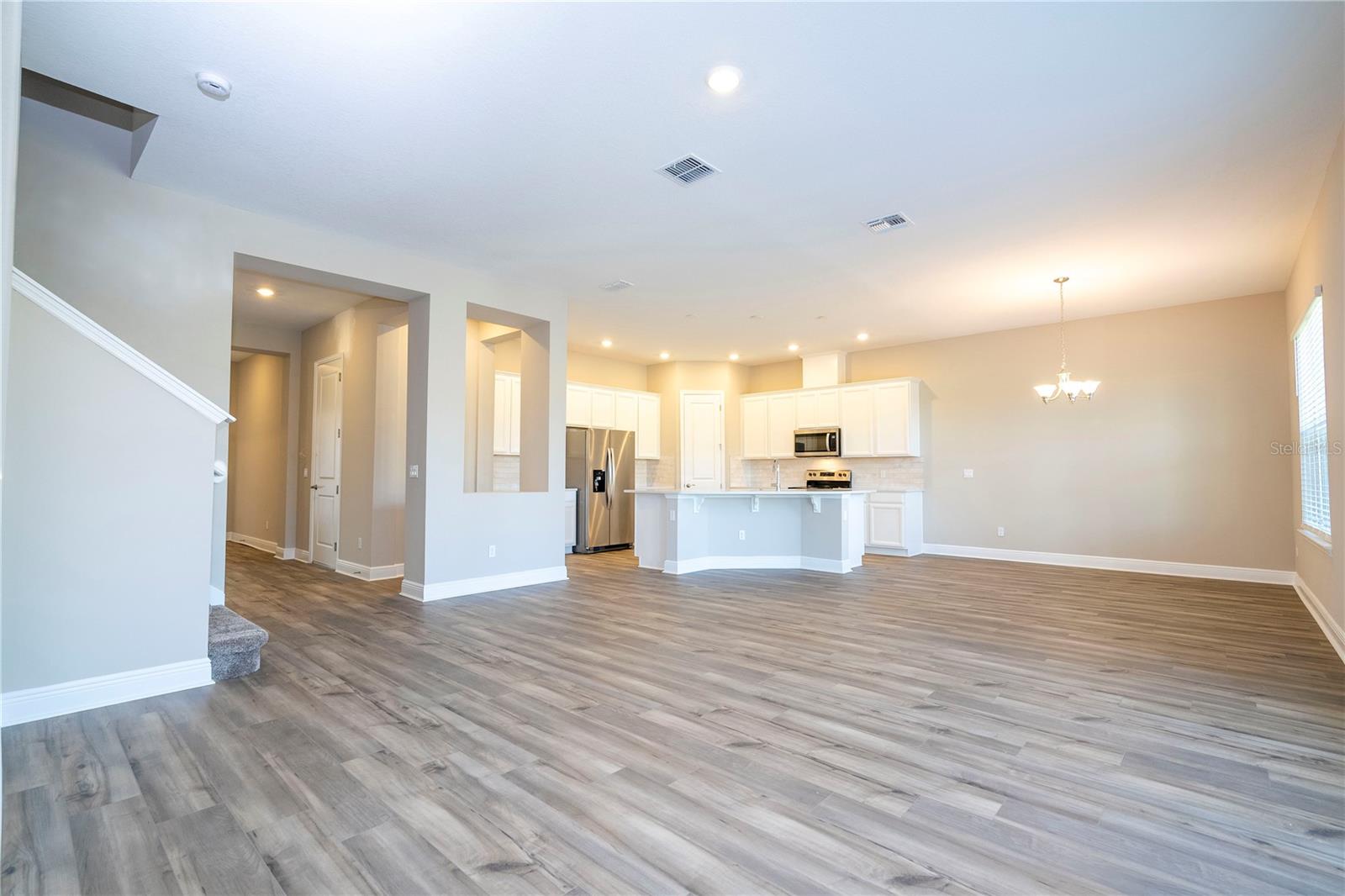 Image 25 of 66 For 16103 Silver Brook Way