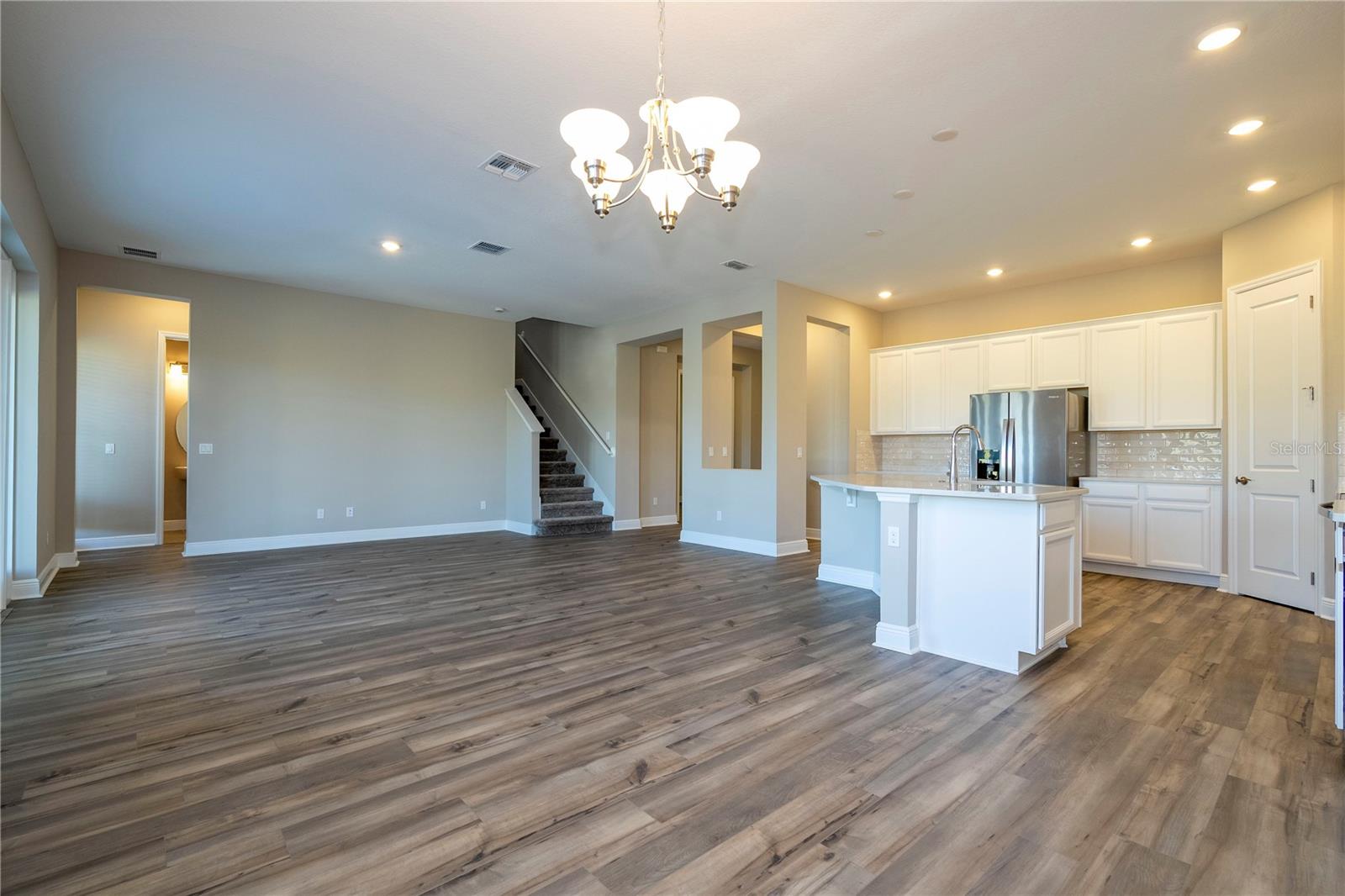 Image 28 of 66 For 16103 Silver Brook Way
