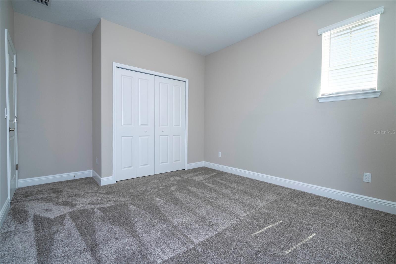 Image 44 of 66 For 16103 Silver Brook Way