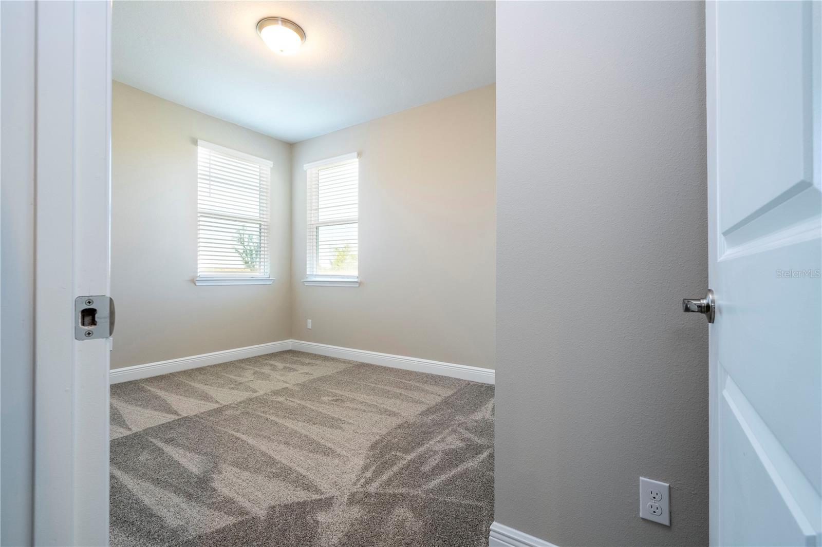 Image 48 of 66 For 16103 Silver Brook Way
