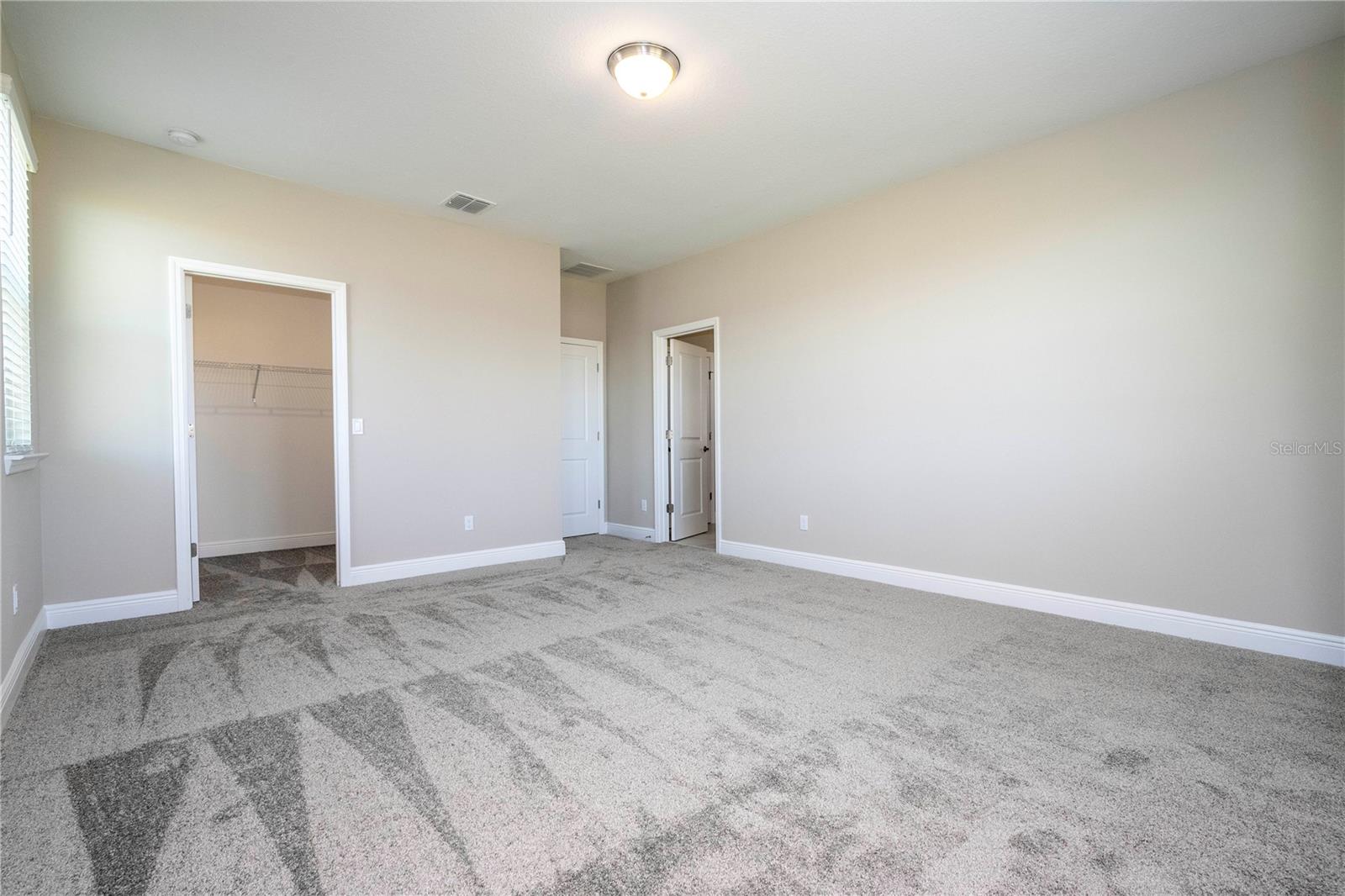 Image 52 of 66 For 16103 Silver Brook Way