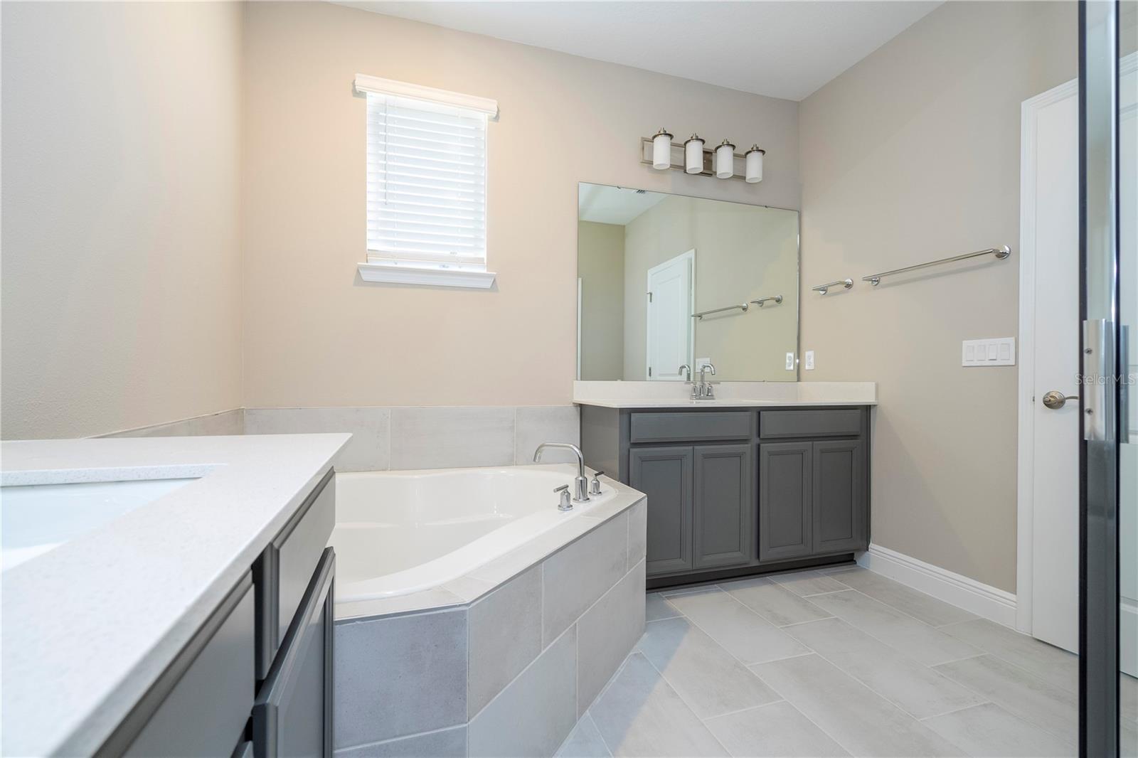 Image 58 of 66 For 16103 Silver Brook Way