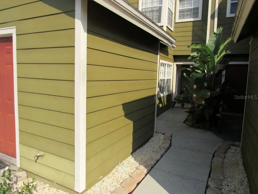 Image 2 of 27 For 2715 Fan Palm Drive