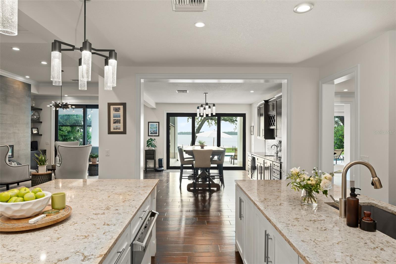 Image 37 of 97 For 1455 Kelso Boulevard