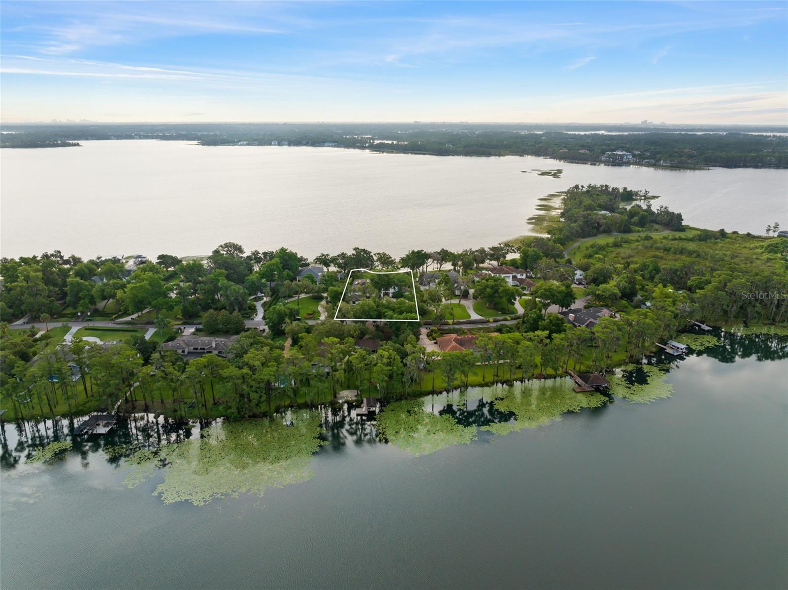 Image 4 of 97 For 1455 Kelso Boulevard
