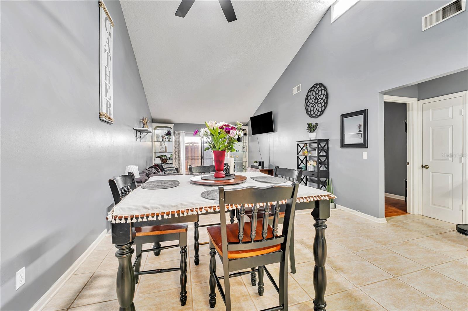 Image 6 of 22 For 701 Saint Michael Lane