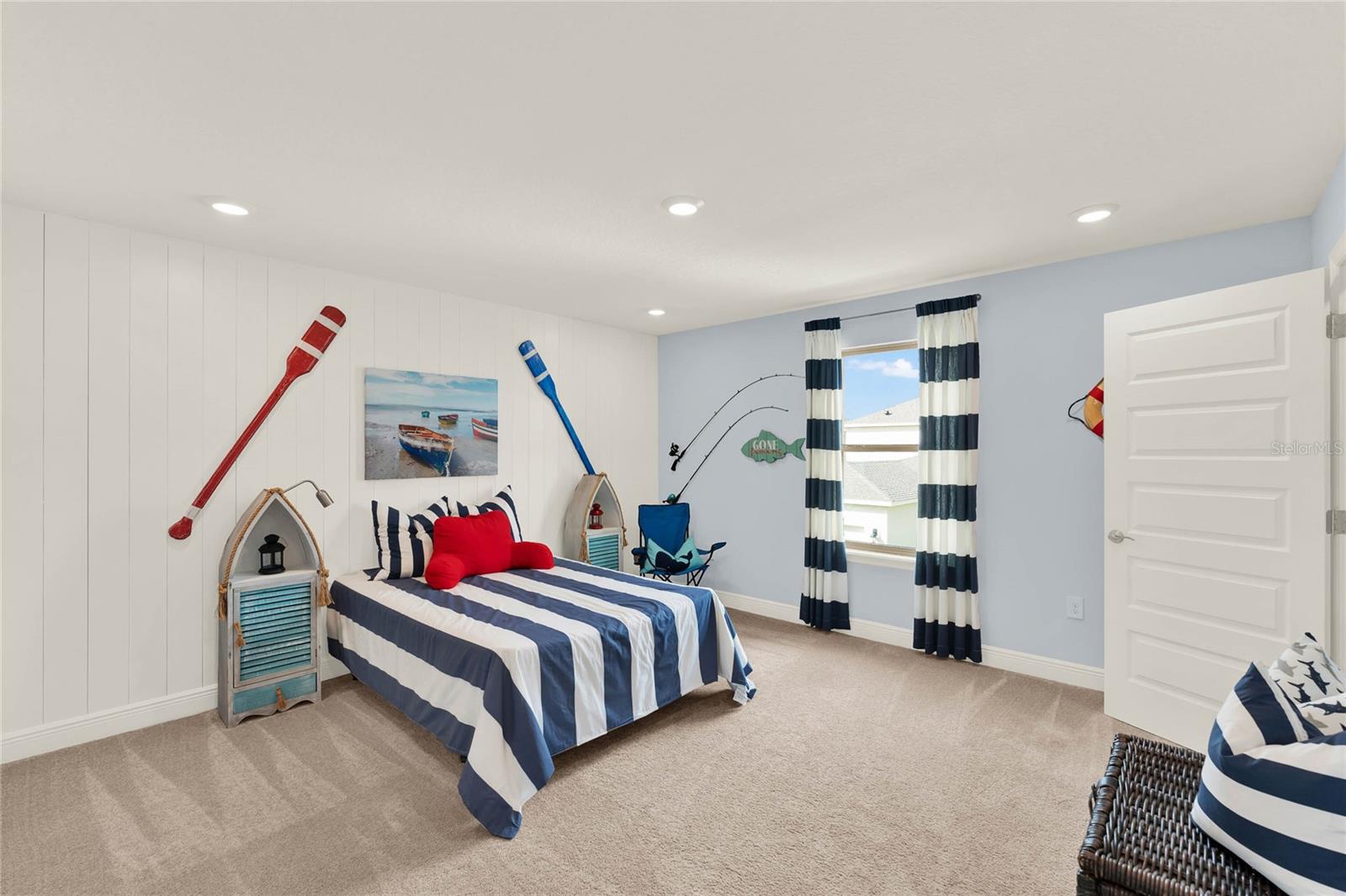 Image 19 of 33 For 11057 Hollow Bay Drive
