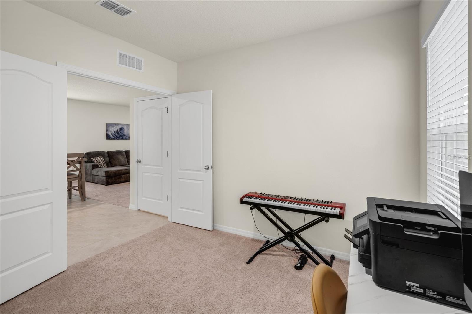 Image 14 of 39 For 1323 Berry Lane