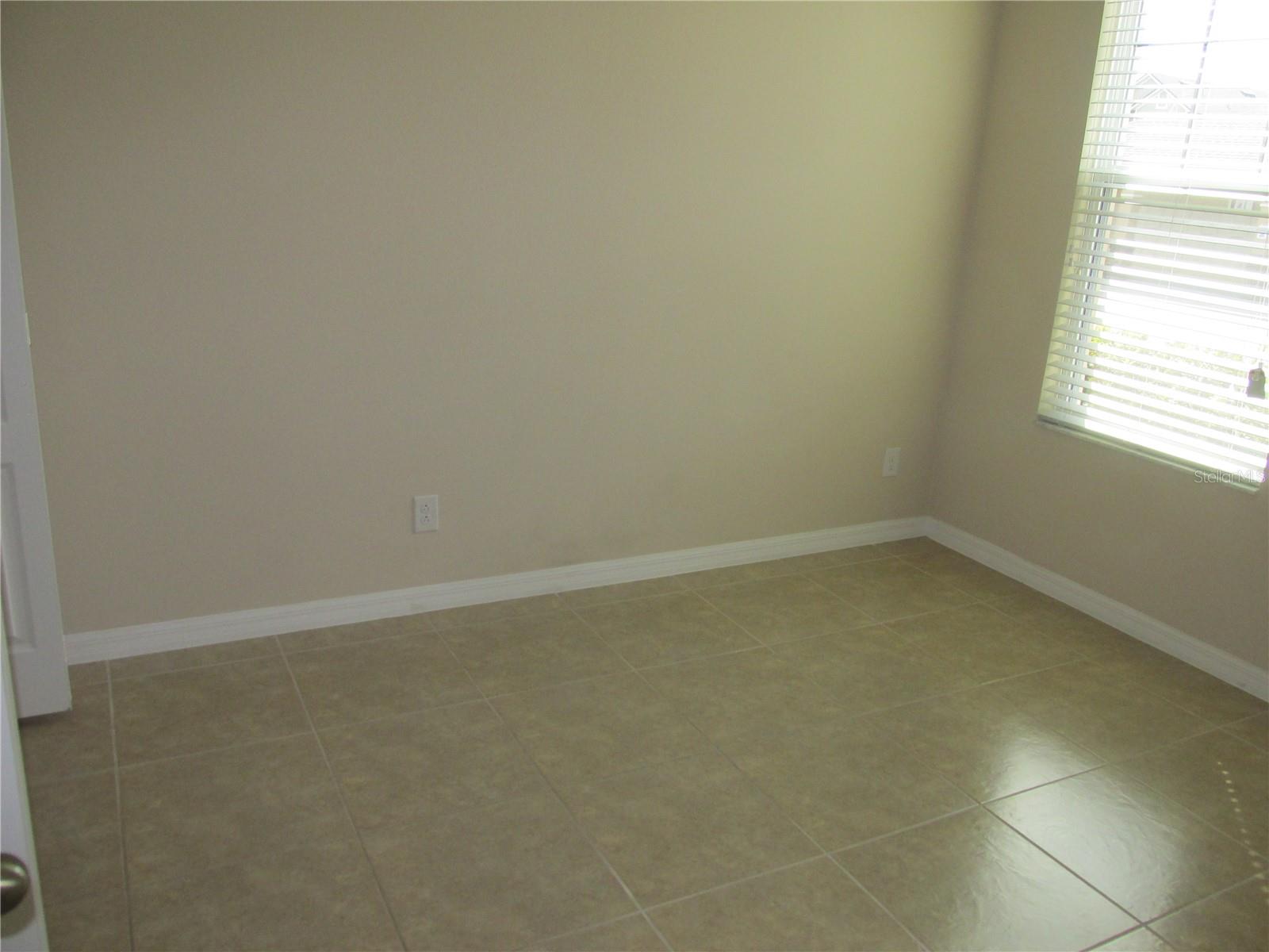 Image 11 of 15 For 4956 Maple Park Street
