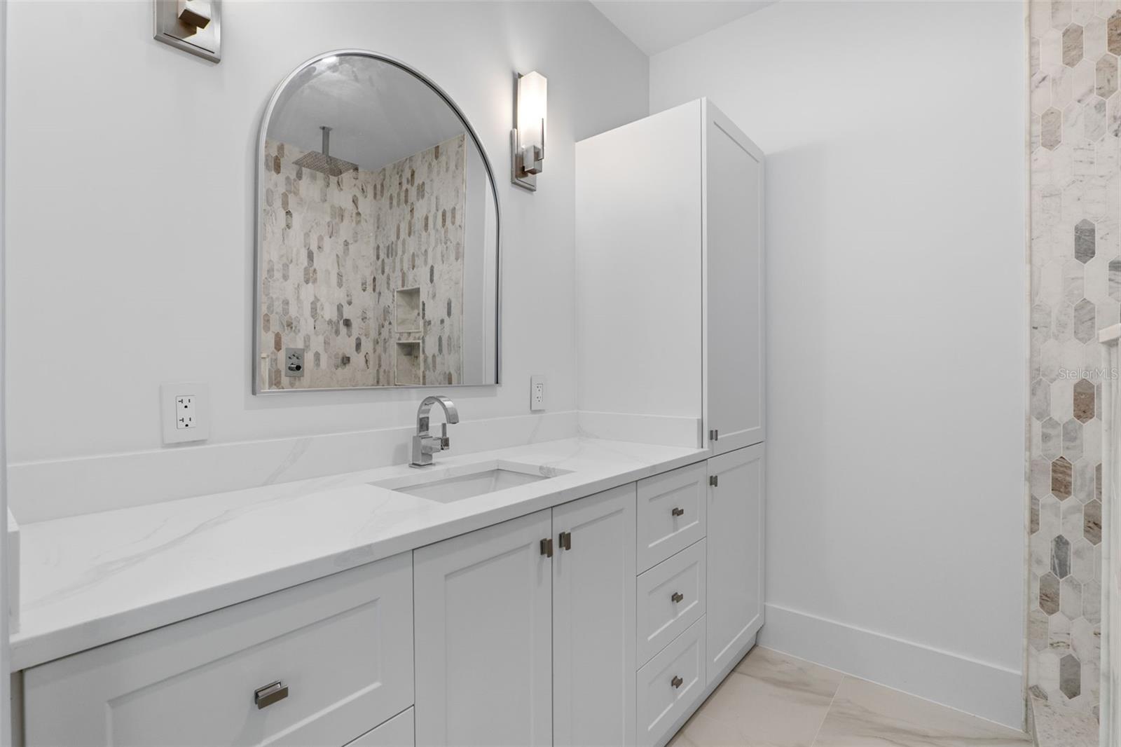 Image 33 of 47 For 734 Terra Place