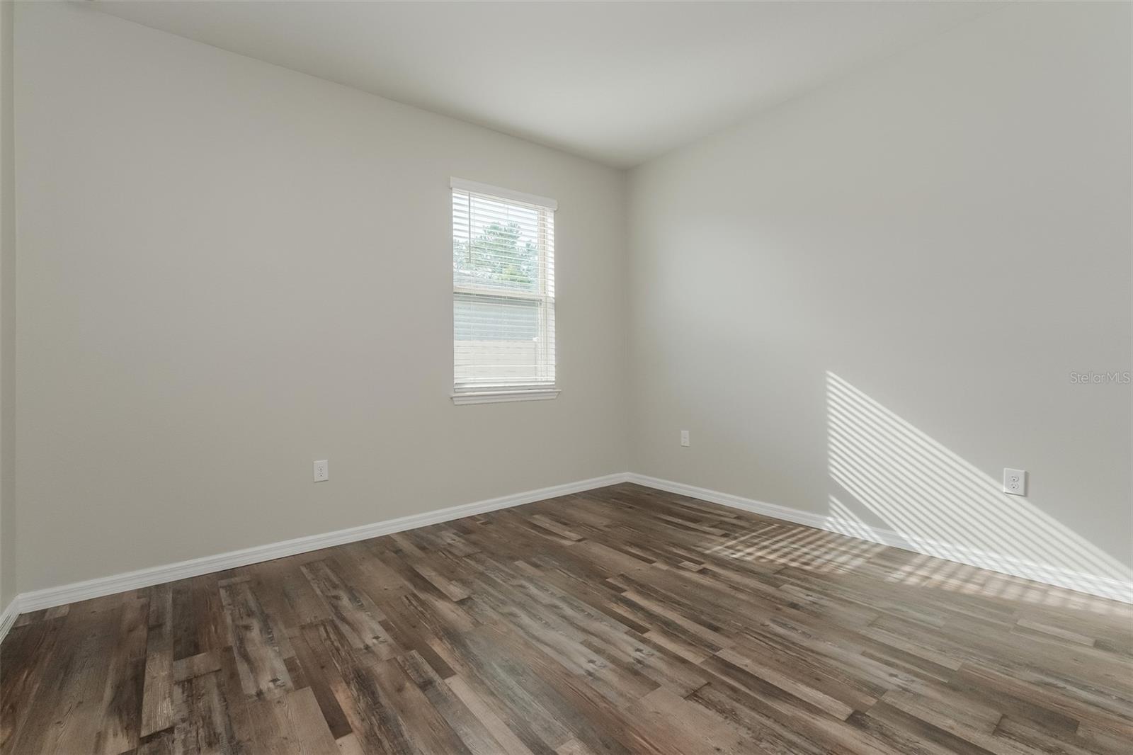 Image 11 of 15 For 18536 Rococo Road
