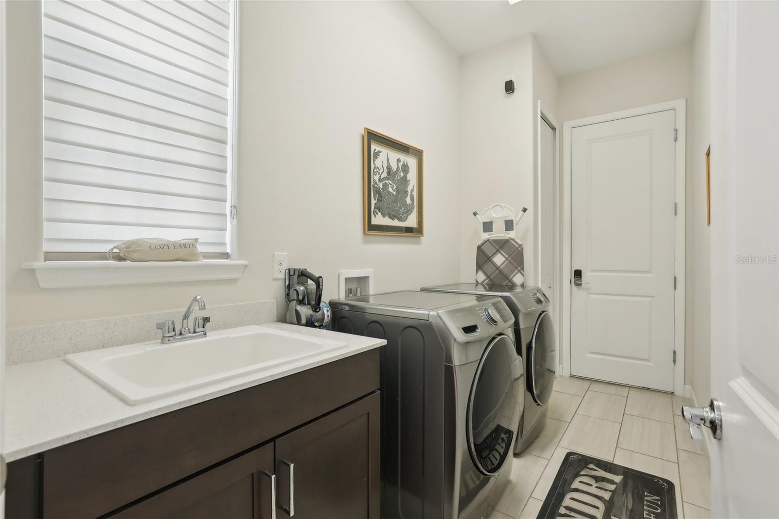 Image 36 of 68 For 2586 Lancaster Ridge