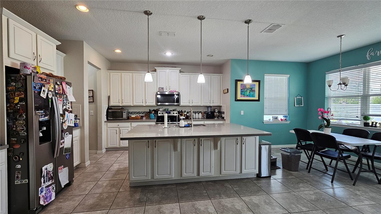 Image 2 of 9 For 2819 Stonegate Drive