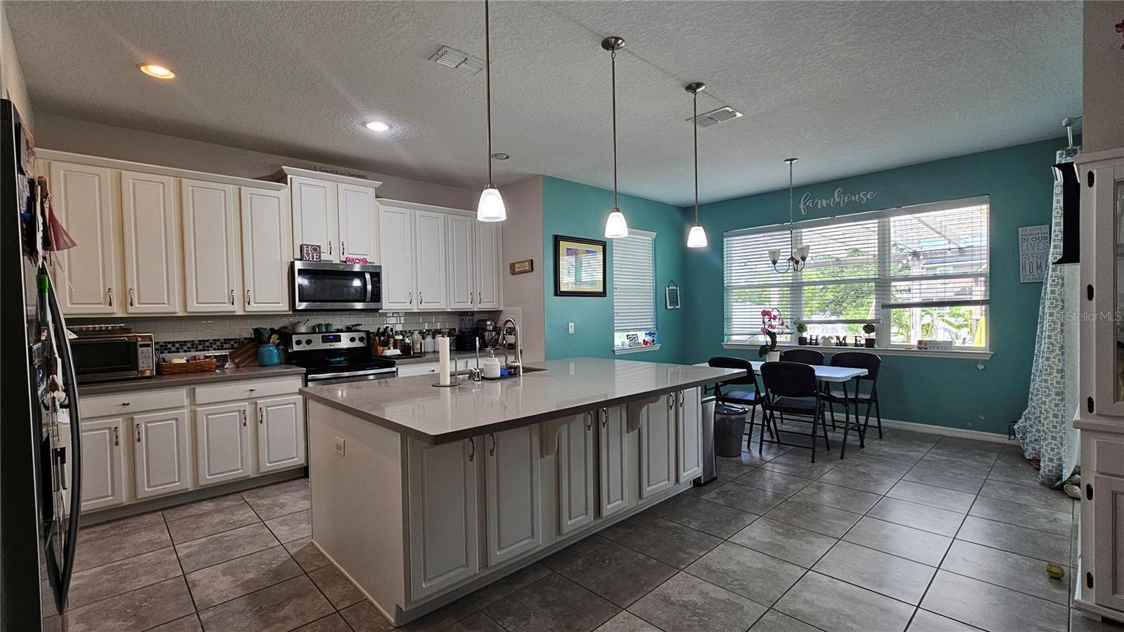 Image 3 of 9 For 2819 Stonegate Drive