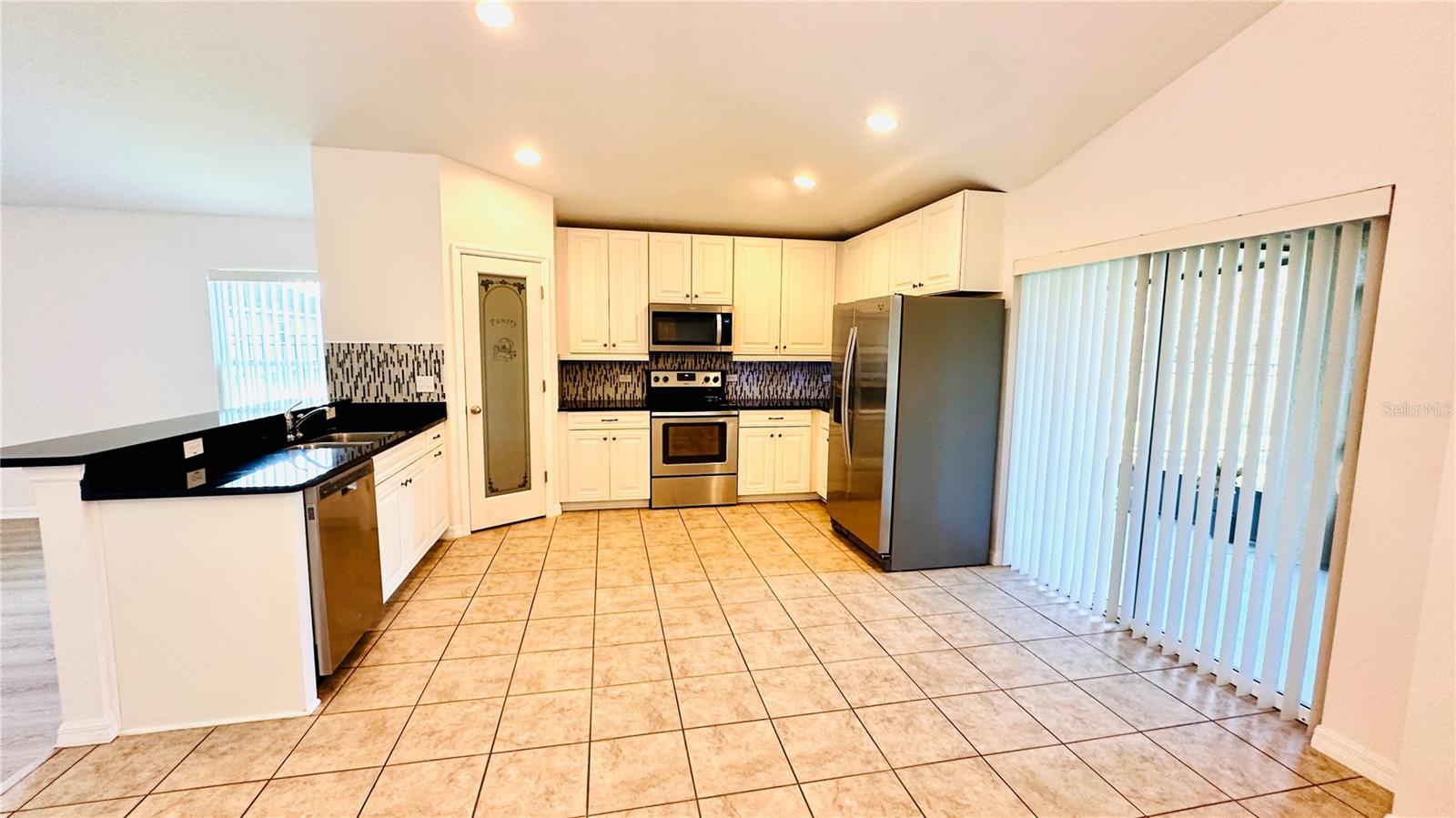 Image 3 of 12 For 15637 Carina Drive