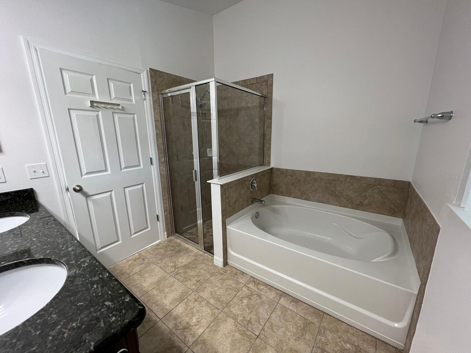 Image 9 of 12 For 15637 Carina Drive