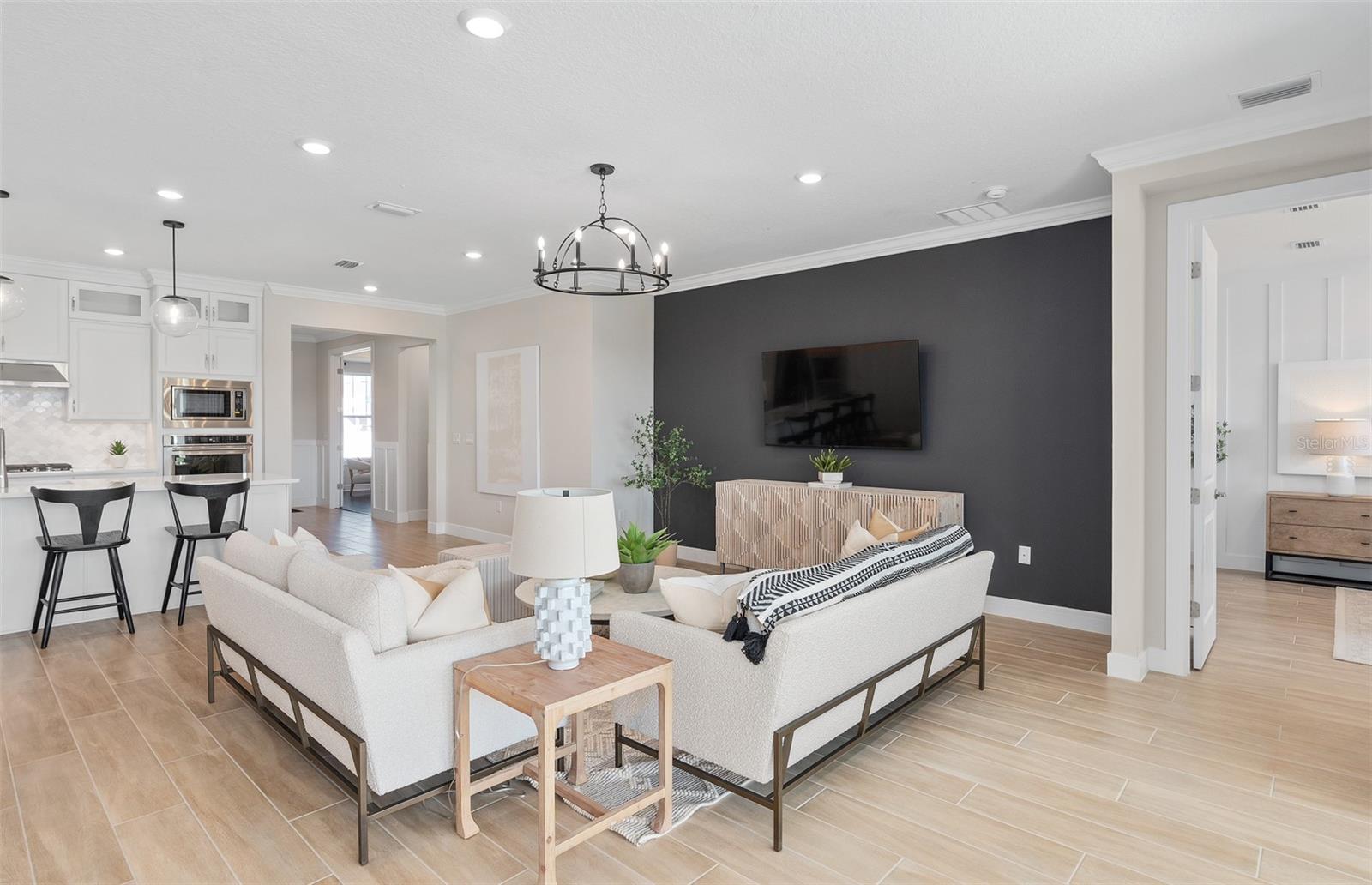 Image 16 of 40 For 6035 Blue View Way