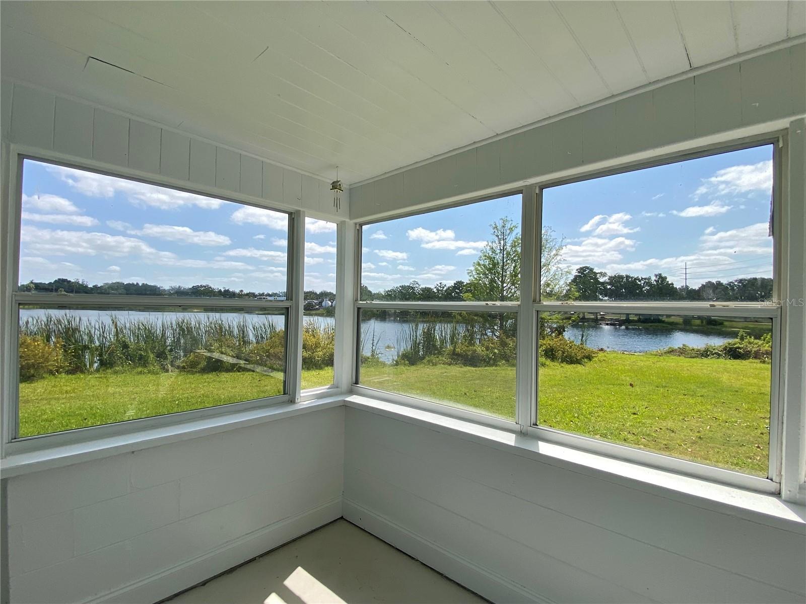 Image 7 of 25 For 311 Lake Annie Drive