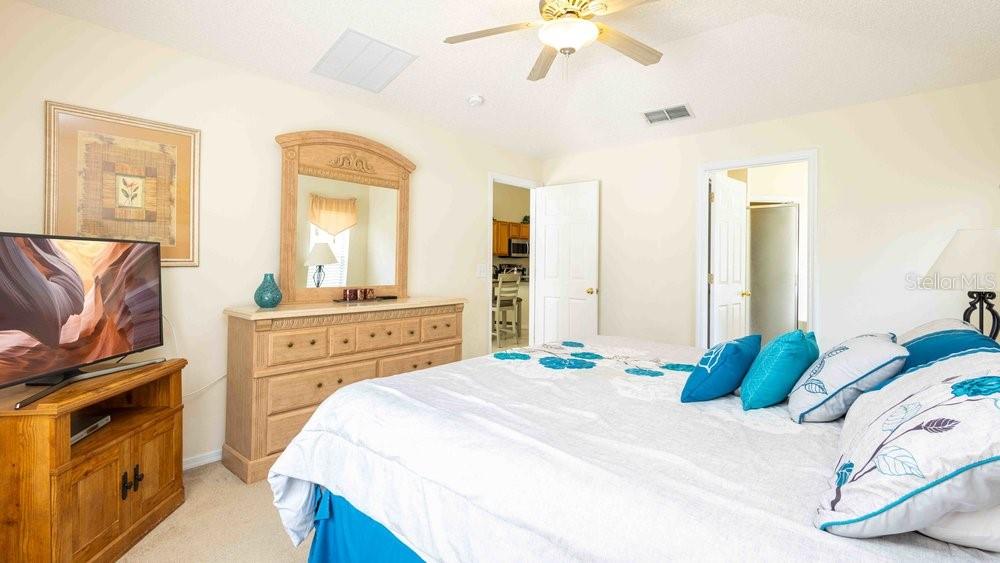 Image 26 of 57 For 2805 Lido Key Court