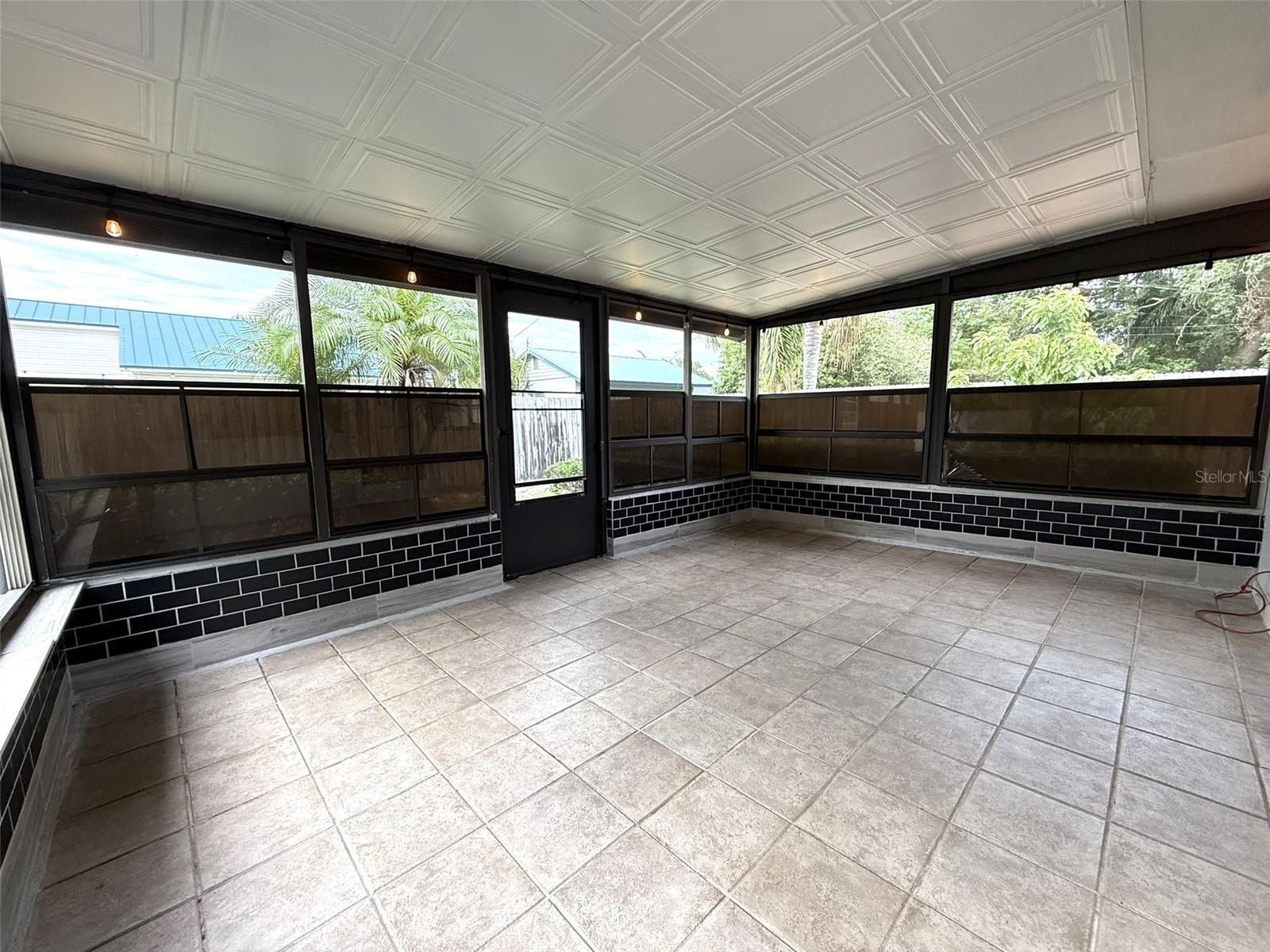 Image 22 of 46 For 6615 Beamer Way