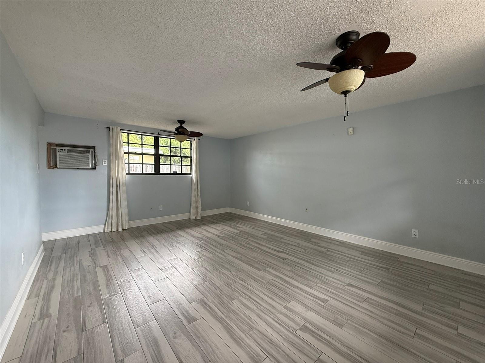 Image 26 of 46 For 6615 Beamer Way