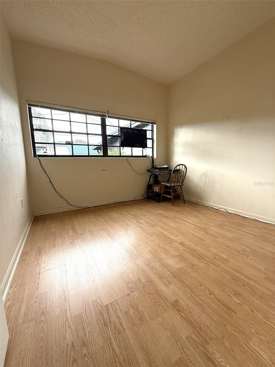 Image 30 of 46 For 6615 Beamer Way
