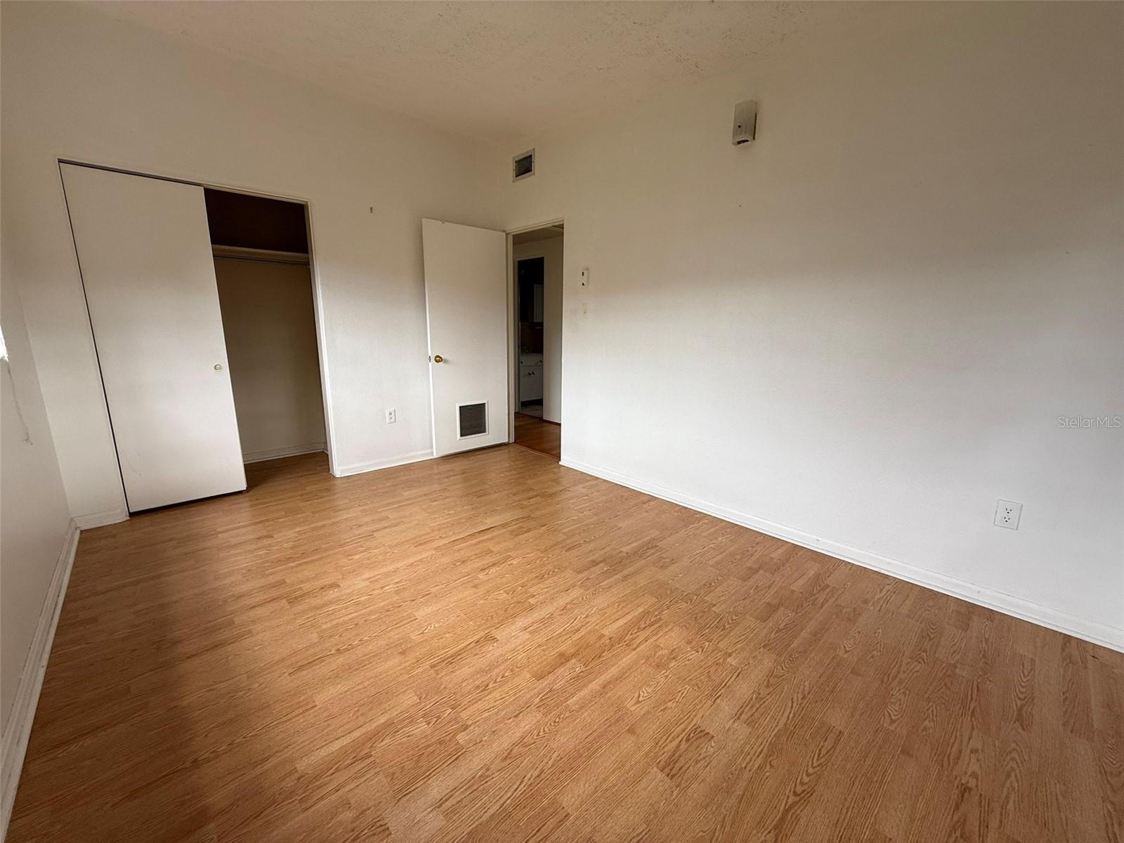 Image 34 of 46 For 6615 Beamer Way