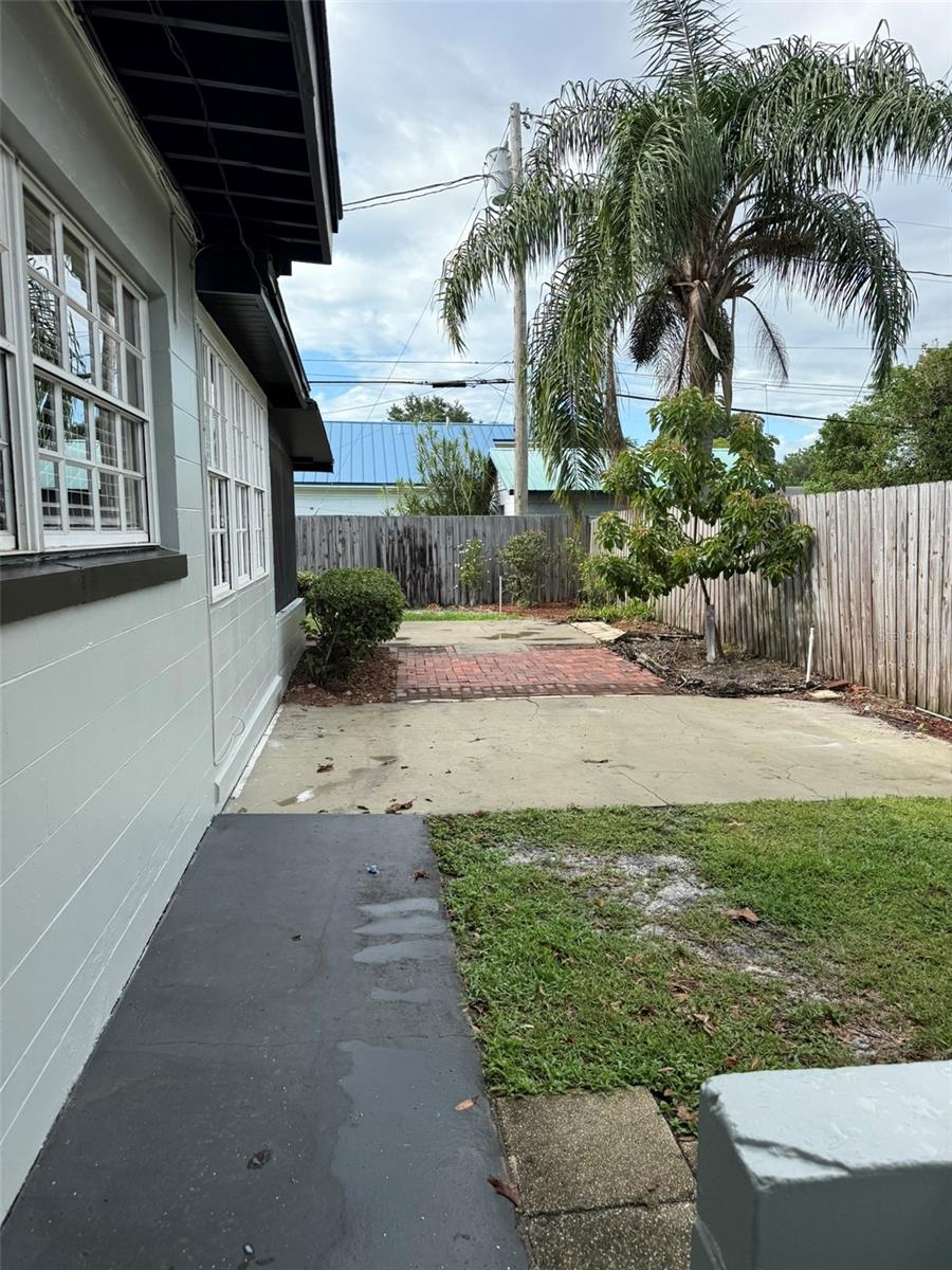 Image 44 of 46 For 6615 Beamer Way