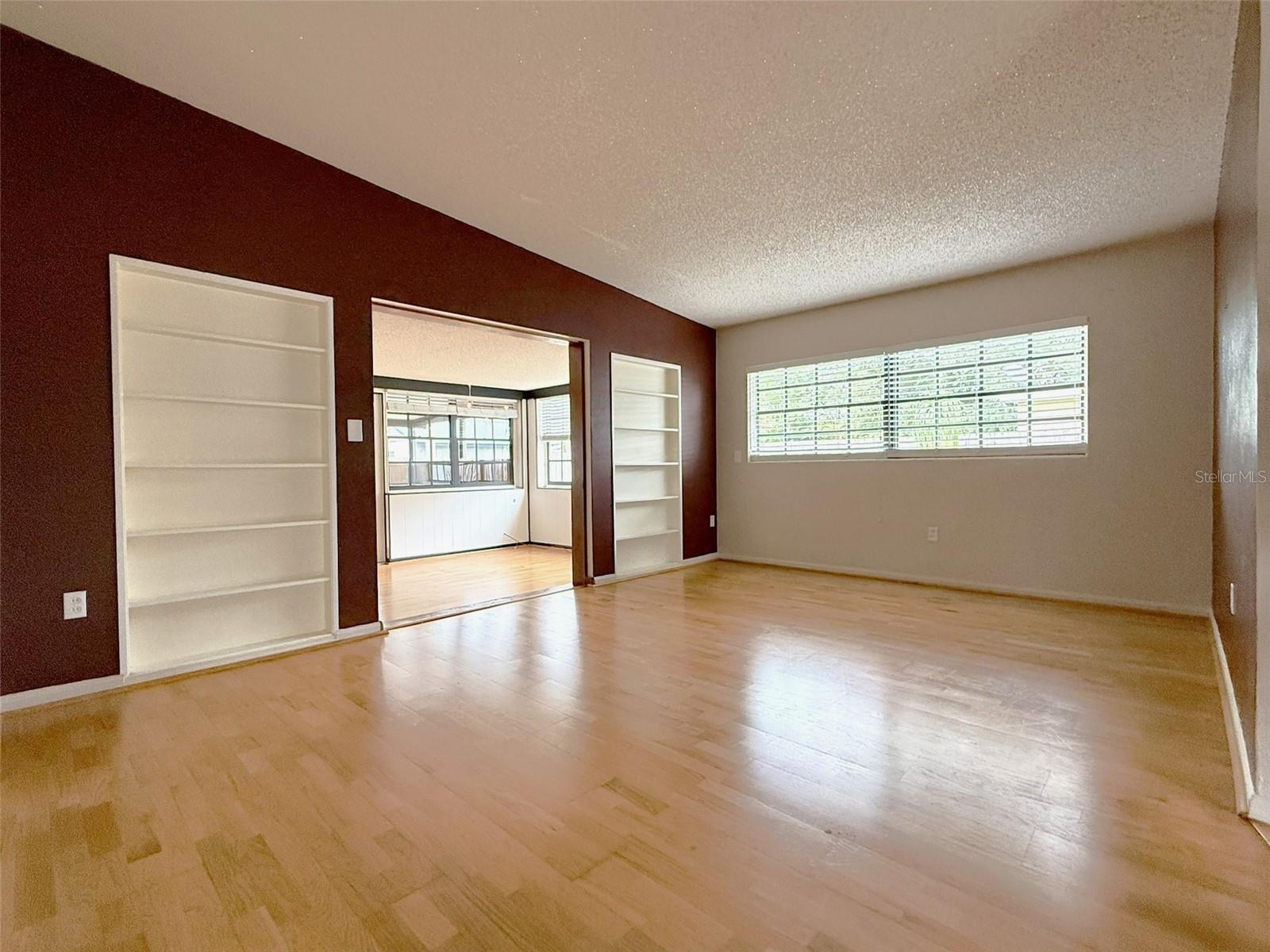 Image 5 of 46 For 6615 Beamer Way