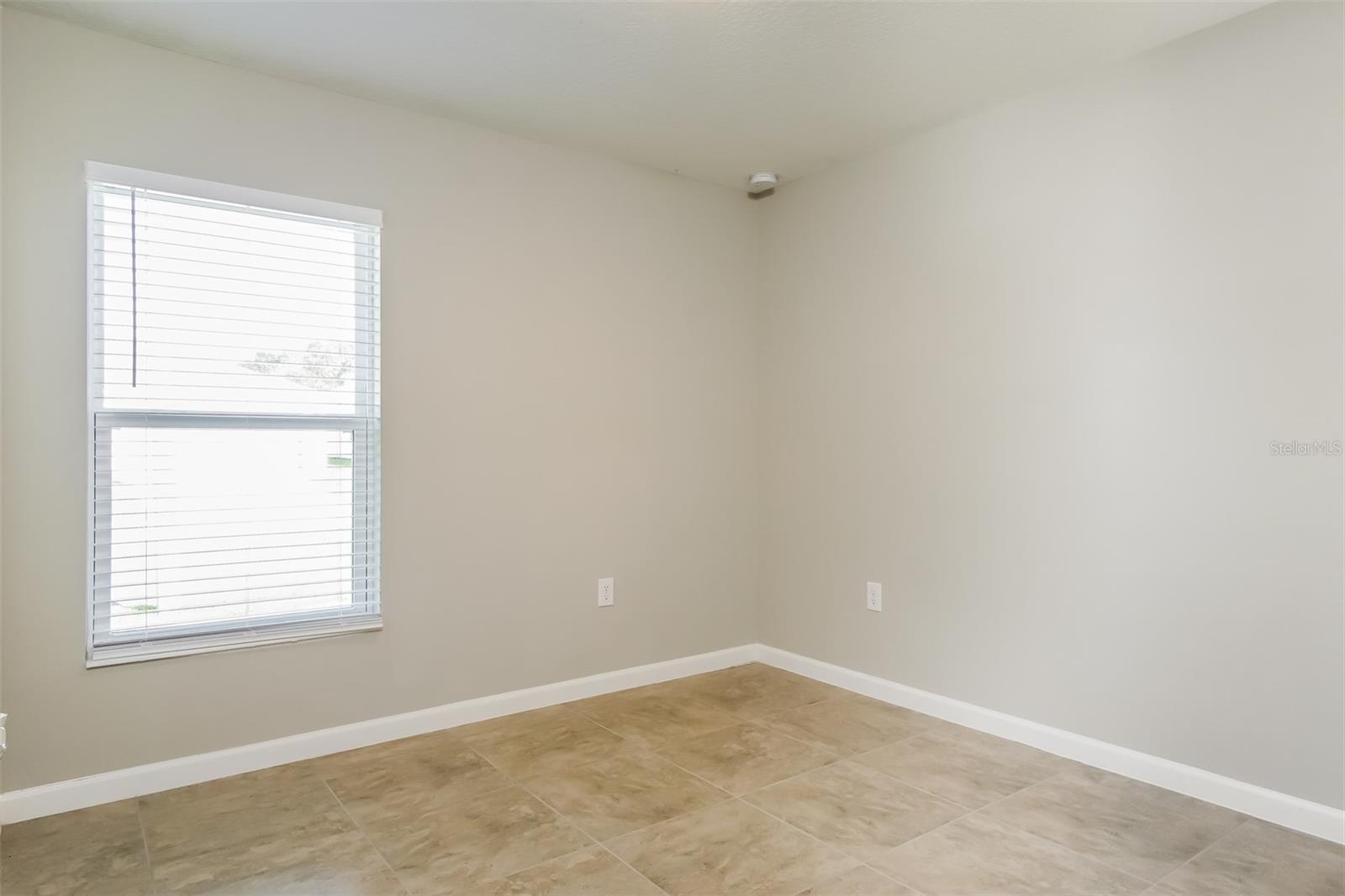 Image 11 of 15 For 646 Lindbergh Way