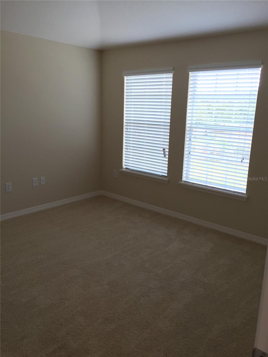 Image 5 of 24 For 10716 Dawson Lily Way 39a
