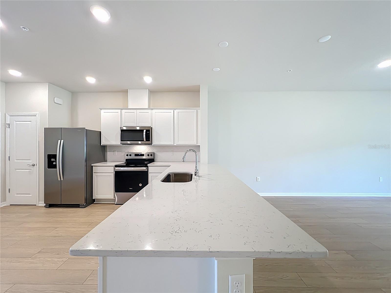 Image 15 of 54 For 431 Meadowland Point
