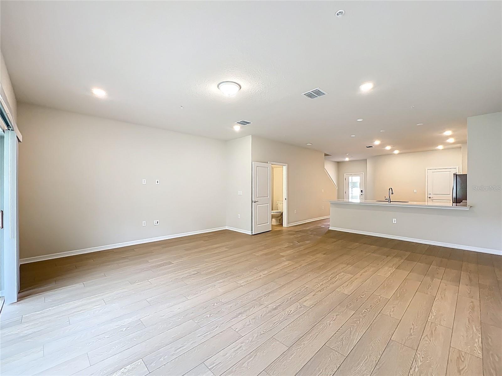 Image 22 of 54 For 431 Meadowland Point