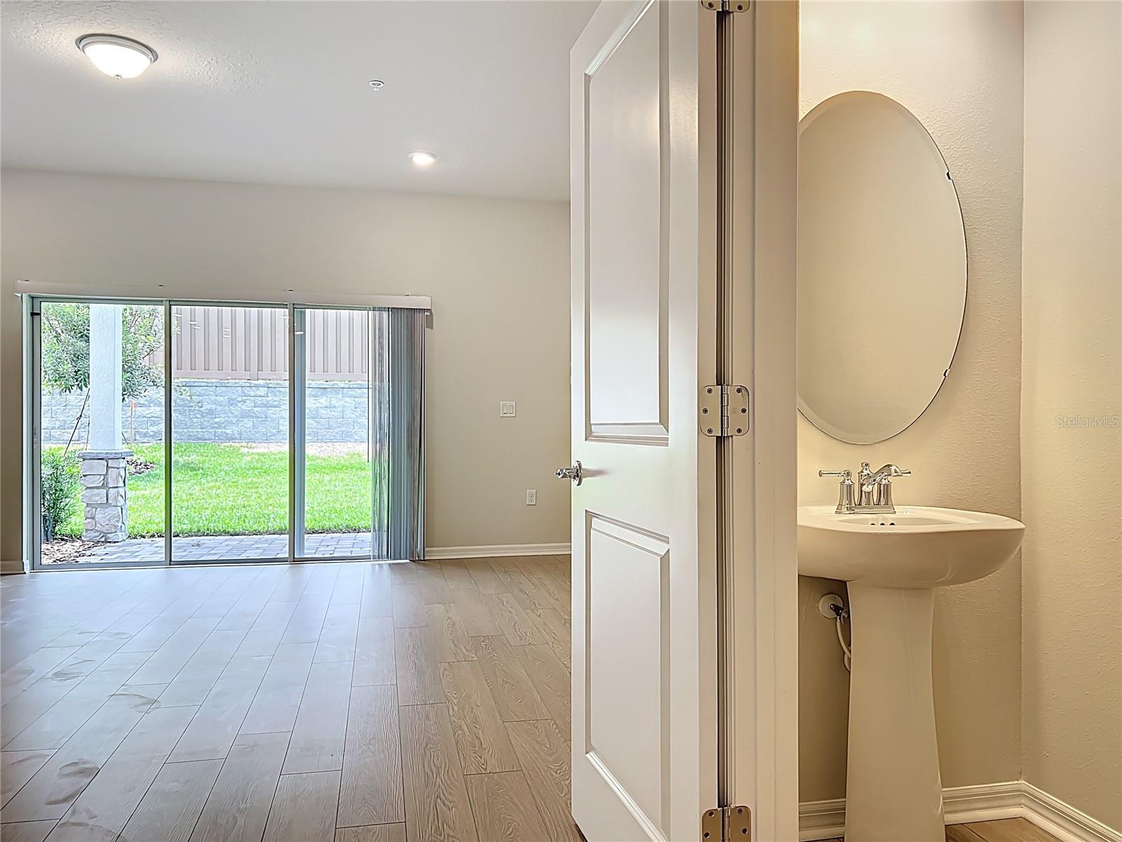 Image 24 of 54 For 431 Meadowland Point