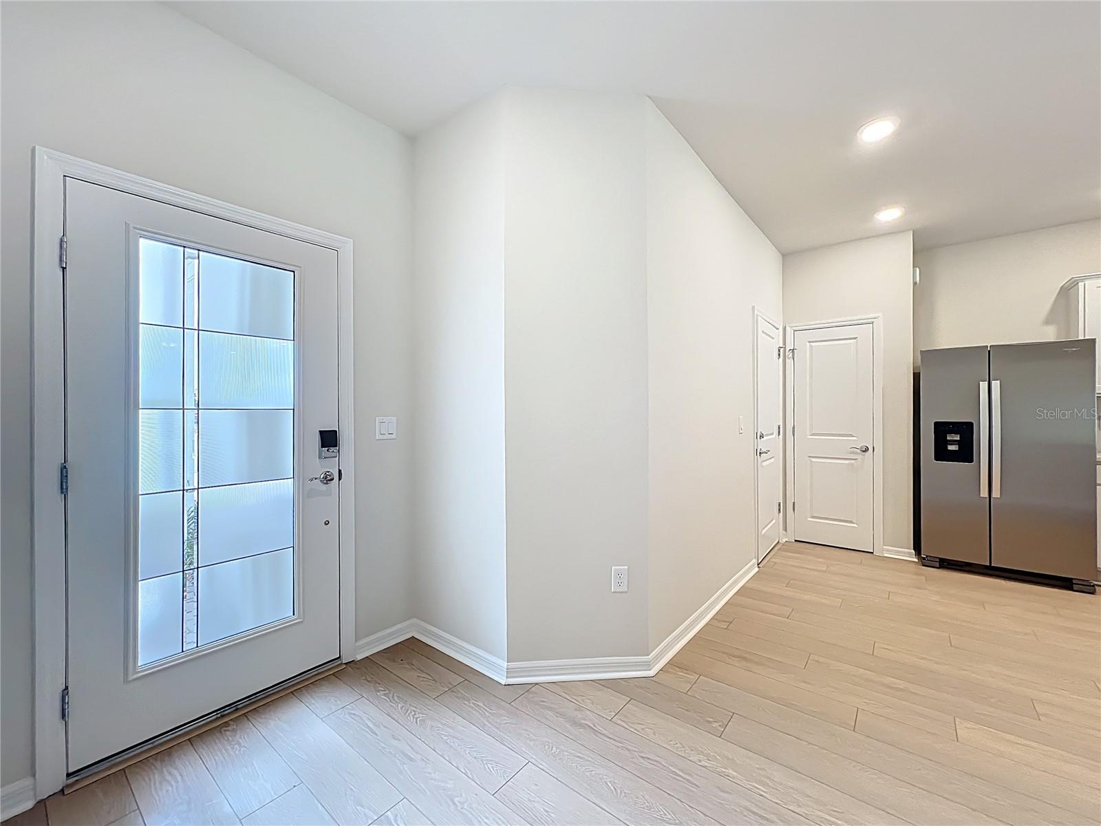 Image 8 of 54 For 431 Meadowland Point
