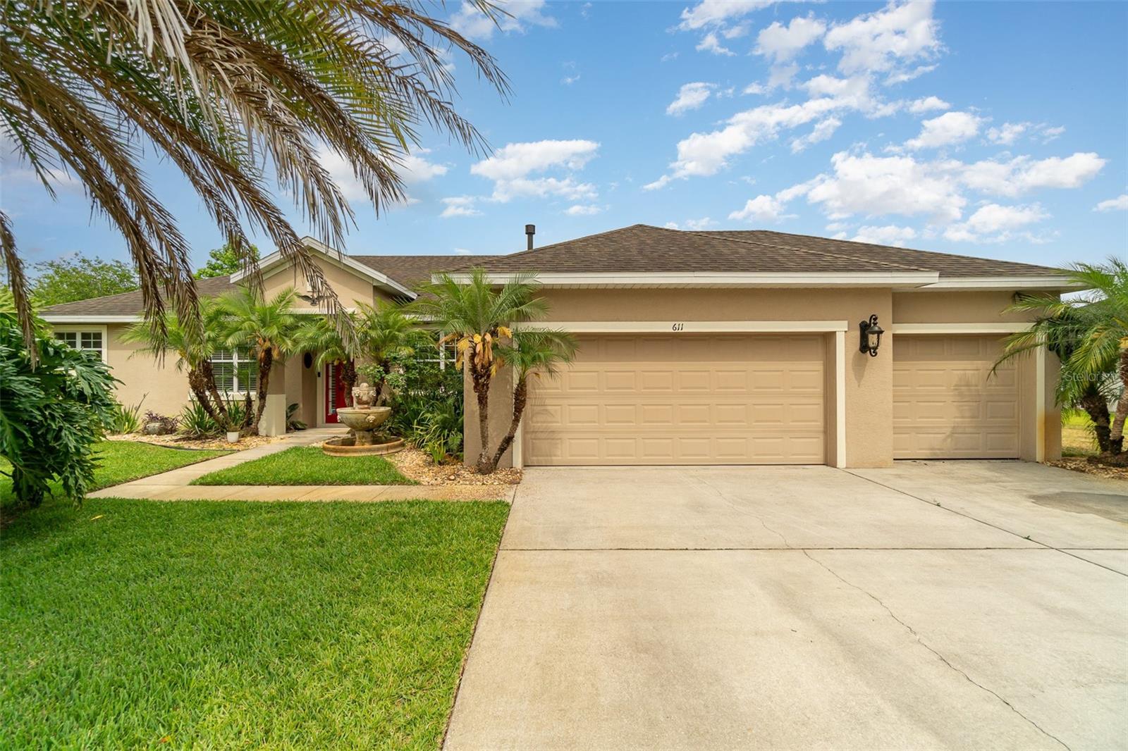 Image 2 of 32 For 611 Curly Fern Lane