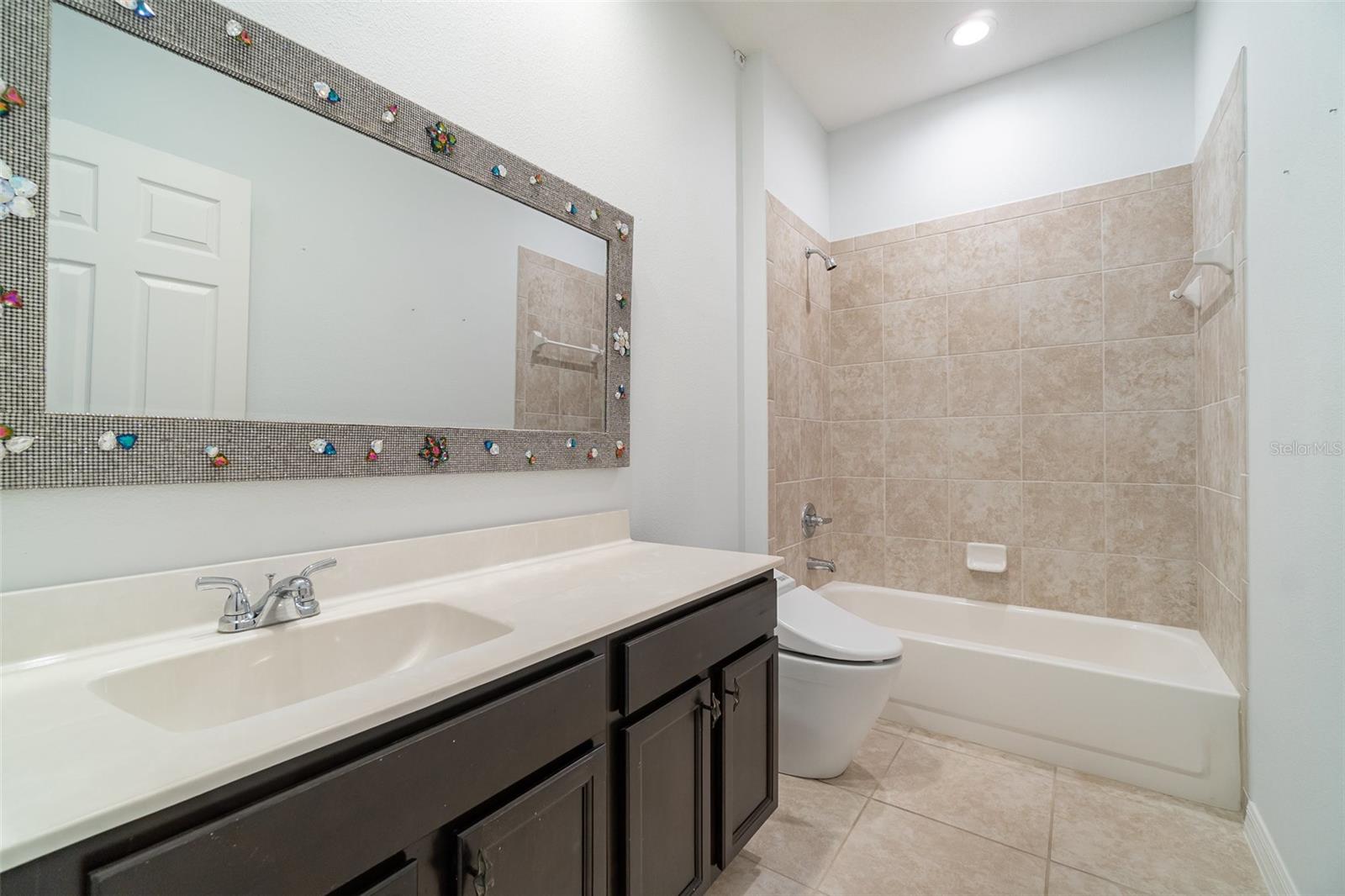 Image 21 of 32 For 611 Curly Fern Lane