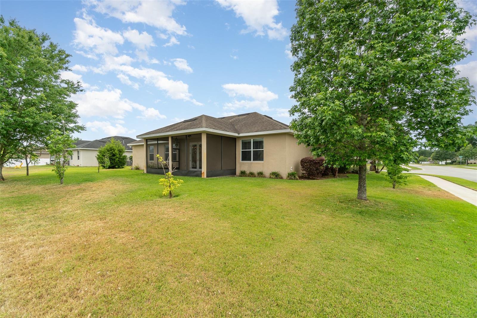 Image 26 of 32 For 611 Curly Fern Lane